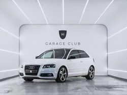 Gris / plata Usado 2011 Audi A3 Ambition Berlina | 8499 € (Precio justo)