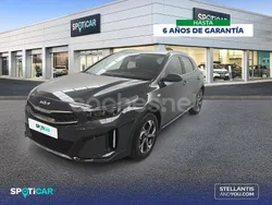 Gris Usado 2024 Kia XCeed SUV | 20.990 € (Precio justo)