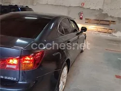 Negro Usado 2008 Lexus IS220d Sport Line Berlina | 8000 € (Precio justo)