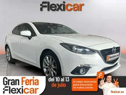 Blanco Usado 2016 Mazda 3 Luxury Berlina | 11.490 € (Buen precio)