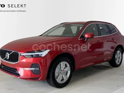 Rojo Nuevo 2025 Volvo XC60 Core SUV | 49.750 € (Un poco caro)