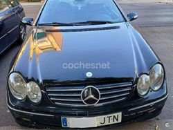 Gris / plata Usado 2004 Mercedes CLK270 Avantgarde Coupe | 4500 € (Buen precio)