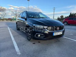 Negro Usado 2019 Fiat Tipo Mirror Familiar | 5850 € (Buen precio)