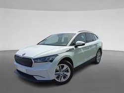 Blanco luna metalizado Usado 2024 Skoda Enyaq iV SUV | 35.990 €