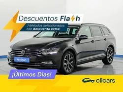 Gris Usado 2022 VW Passat Executive Familiar | 20.190 € (Precio justo)