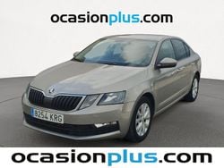Beige Usado 2018 Skoda Octavia Berlina | 12.264 € (Precio justo)