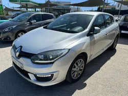 Plateado Usado 2014 Renault Mégane III Bose Edition Utilitario | 9900 € (Precio justo)