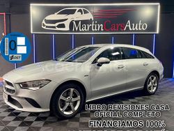 Gris / plata Usado 2020 Mercedes CLA250e Shooting Brake Familiar | 19.490 €