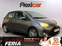 Gris Usado 2015 Toyota Yaris Active Utilitario | 9990 € (Precio justo)