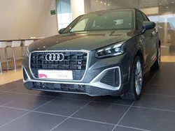 Gris Usado 2023 Audi Q2 Sport SUV | 32.900 € (Precio justo)
