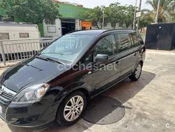 Negro Usado 2012 Opel Zafira Family Monovolumen | 7950 € (Precio justo)