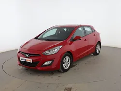 Rojo Usado 2013 Hyundai i30 Utilitario | 8999 € (Precio justo)