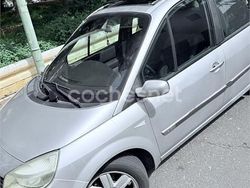 Gris / plata Usado 2006 Renault Scénic II Monovolumen | 3000 € (Precio justo)