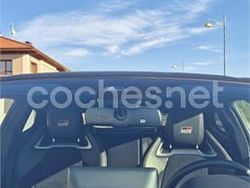 Rojo Usado 2021 Toyota Yaris Berlina | 37.000 € (Un poco caro)