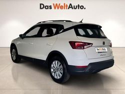 Blanco Usado 2024 Seat Arona Style SUV | 19.500 € (Un poco caro)