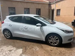 Blanco Usado 2013 Kia Ceed GT Berlina | 4450 € (Caro)