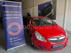 Rojo Usado 2009 Opel Corsa Berlina | 4990 € (Precio justo)