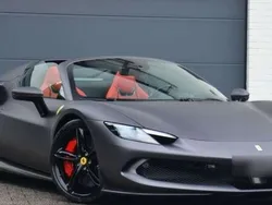 Gris Usado 2023 Ferrari 296 Coupe | 406.900 €