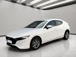 Blanco Usado 2024 Mazda 3 Prime-Line Utilitario | 23.489 €