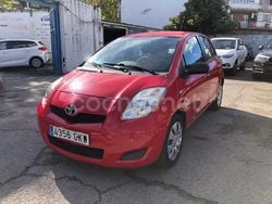 Rojo Usado 2009 Toyota Yaris Active Berlina | 4550 € (Precio justo)
