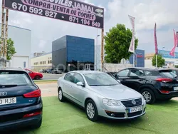 Negro Usado 2009 VW Passat Berlina | 5999 € (Precio justo)
