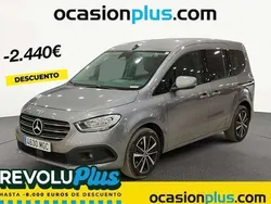 Gris Usado 2023 Mercedes 180 Berlina | 24.410 € (Precio justo)