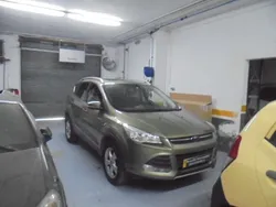 Marrón Usado 2014 Ford Kuga Titanium SUV | 9950 € (Precio justo)