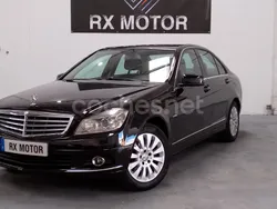 Negro Usado 2010 Mercedes C200 Elegance Berlina | 13.500 € (Caro)