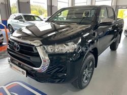 Negro Nuevo 2025 Toyota HiLux Recogida | 49.000 € (Un poco caro)