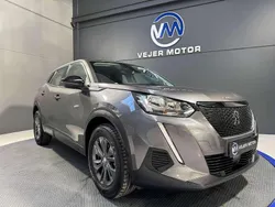 Gris Usado 2022 Peugeot 2008 Active SUV | 15.900 € (Un poco caro)