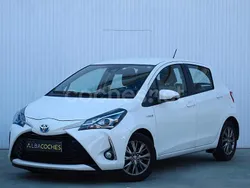 Blanco Usado 2018 Toyota Yaris Hybrid Active Berlina | 17.490 € (Precio justo)
