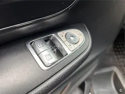 Azul Usado 2017 Mercedes V220 Exclusive Monovolumen | 29.500 € (Un poco caro)