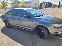 Gris / plata Usado 2013 Skoda Octavia Elegance Berlina | 8990 € (Un poco caro)