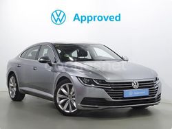 Plateado Usado 2018 VW Arteon Elegance Coupe | 25.700 € (Un poco caro)