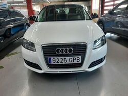 Blanco Usado 2009 Audi A3 Ambiente Berlina | 11.990 € (Caro)