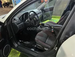 Blanco Usado 2005 Mazda 3 Sportive Berlina | 1000 € (Precio justo)