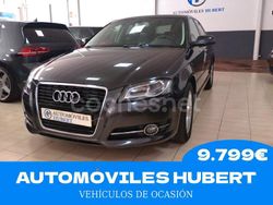 Negro Usado 2010 Audi A3 Sportback Attraction Utilitario | 9799 € (Precio justo)