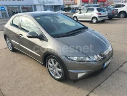 Beige Usado 2006 Honda Civic Executive Berlina | 7900 € (Precio justo)