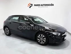Negro Usado 2020 Mercedes A180 Berlina | 25.900 € (Un poco caro)