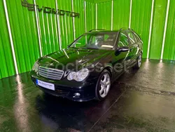 Negro Usado 2005 Mercedes C220 Avantgarde Familiar | 4990 € (Precio justo)