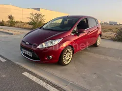 Violeta / lila Usado 2012 Ford Fiesta Titanium Utilitario | 5900 € (Un poco caro)