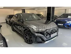 Gris / plata Usado 2024 Audi Q8 SUV | 89.900 € (Un poco caro)