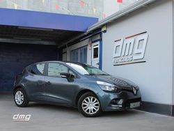 Blanco Usado 2017 Renault Clio IV LIMITED | 9900 € (Precio justo)