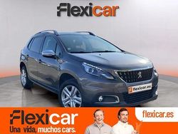 Gris / plata Usado 2018 Peugeot 2008 Style SUV | 10.490 € (Precio justo)
