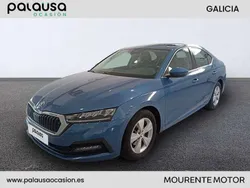 Azul Usado 2021 Skoda Octavia Ambition Utilitario | 16.990 € (Precio justo)