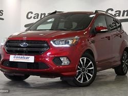 Rojo Usado 2017 Ford Kuga ST-Line SUV | 13.945 € (Precio justo)