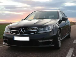 Azul Usado 2011 Mercedes C63 AMG AMG Familiar | 30.000 €