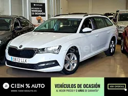 Blanco Usado 2021 Skoda Superb Active Familiar | 19.900 € (Precio justo)