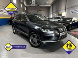 Gris / plata Usado 2015 VW Touareg R-line SUV | 20.900 € (Precio justo)