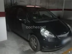 Negro Usado 2005 Honda Jazz LS Utilitario | 2400 €